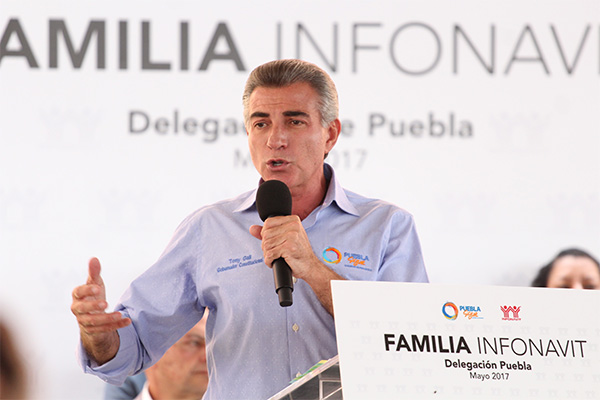 Puebla está de luto pero está de pie: Gali