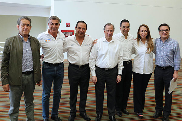 Gobiernos Federal y Estatal trabajan integralmente por familias poblanas