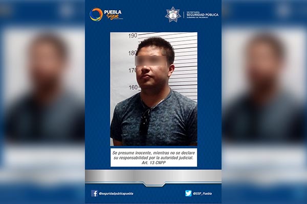 Quería cobrar un cheque con identificación falsa