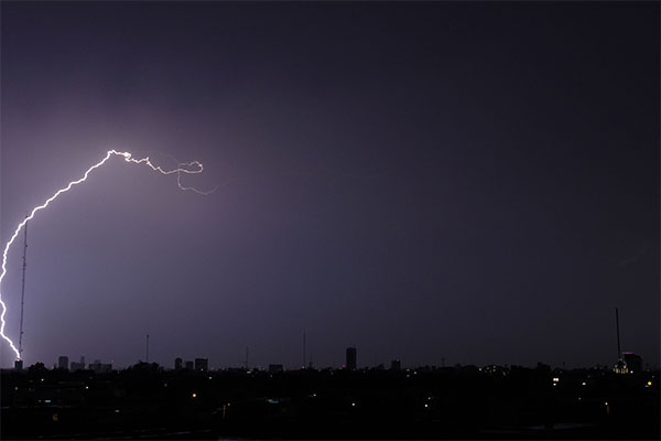 Prevén lluvias con vientos y actividad eléctrica en Puebla