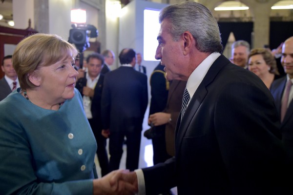 Asiste Tony Gali a reunión con Peña y Angela Merkel