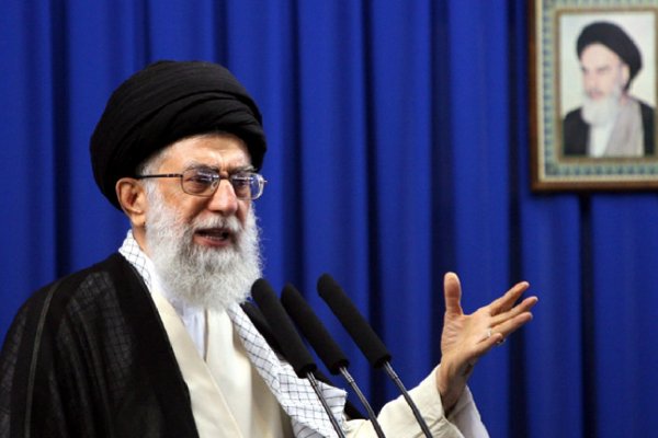 Mentira que EUA luche contra yihadistas: líder supremo de Irán