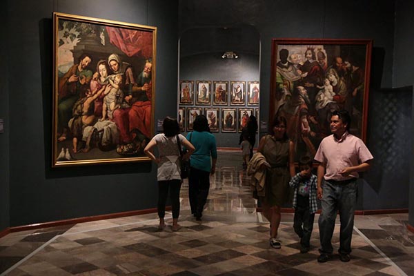 Poblanos y turistas asistieron a la sexta Noche de Museos