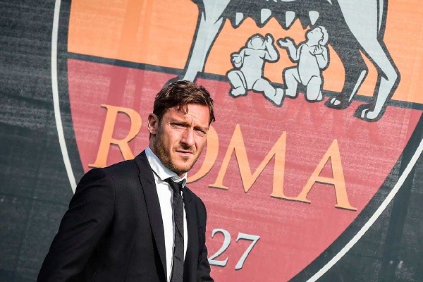 Francesco Totti anuncia oficialmente su retiro de las canchas