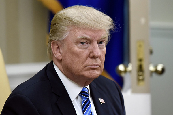 Trump advierte "serias consecuencias" si Irán no libera a estadounidenses encarcelados