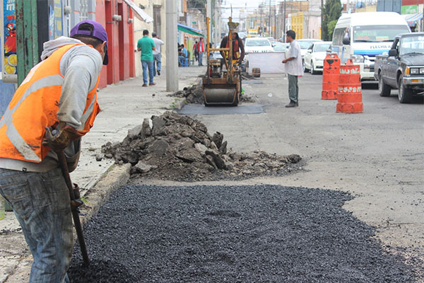 Con la reparación de calles se mejora la movilidad en la ciudad