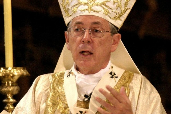El demonio provoca las críticas al Papa, dice cardenal