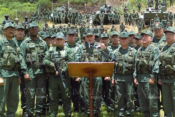 Autoridades venezolanas revelan identidades de atacantes a guarnición