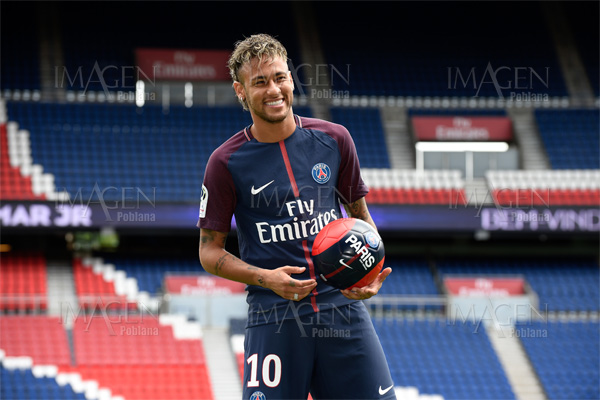 PSG lamenta denuncia del Barcelona contra Neymar