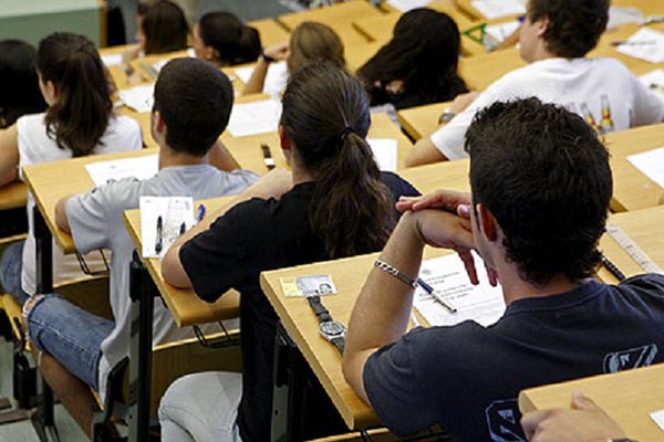 Profeco aconseja a estudiantes evitar escuelas “patito”