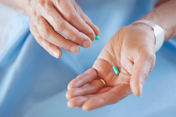 Autoriza Comisión Europea nuevo fármaco contra esclerosis múltiple
