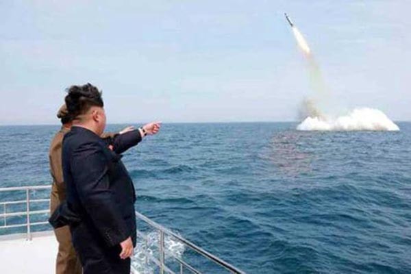 Norcorea amenaza con “reducir a cenizas” a EUA y “hundir” a Japón