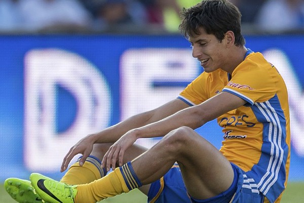 Jürgen Damm estará fuera de toda actividad por lesión