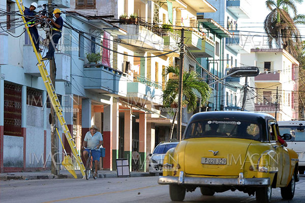Retira EUA a personal diplomático no prioritario de Cuba