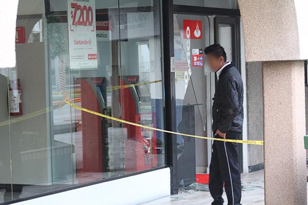 Solitario maleante asaltó un Santander
