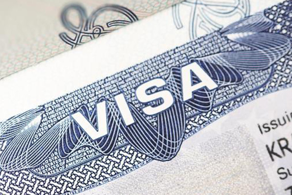 Turquía suspende emisión de visas en represalia a decisión de EU