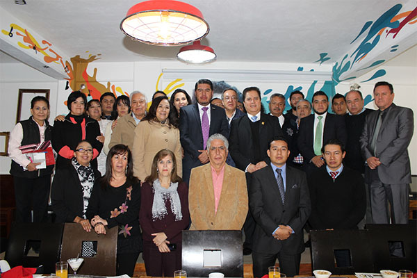 Sostiene Manuel Alonso encuentro con rectores de universidades en Puebla