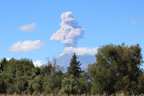 Popocatépetl, en etapa de explosiones y exhalaciones continuas