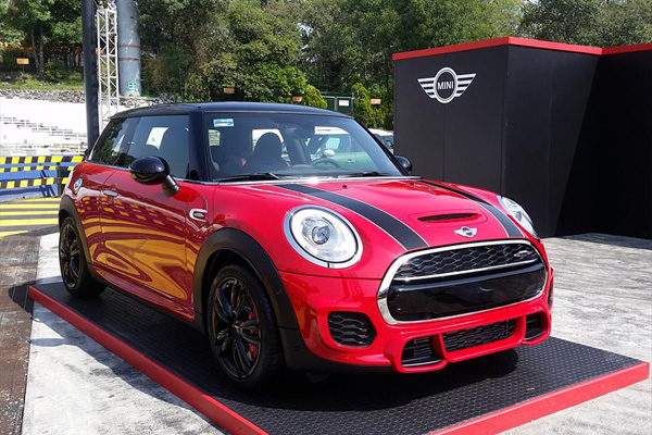 MINI celebra 15 años de operaciones en México