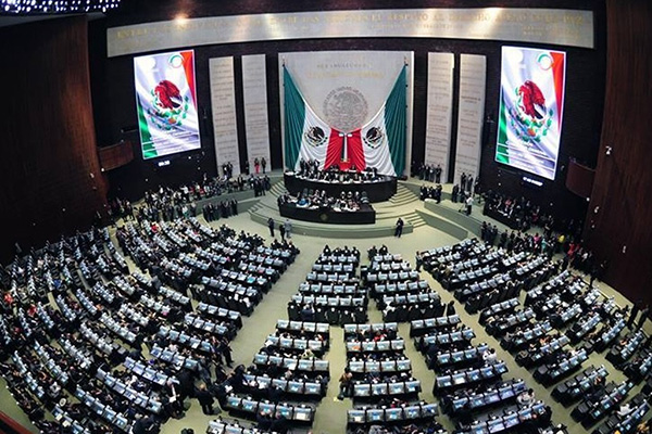 Diputados avalan en lo general y en lo particular Presupuesto de Egresos 2018