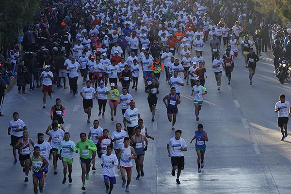 Poblano llega segundo en Maratón Internacional de Puebla