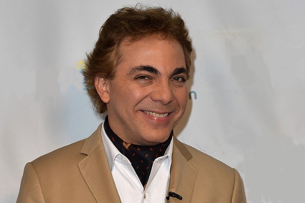 Cristian Castro cantará por novena ocasión en el Auditorio Nacional