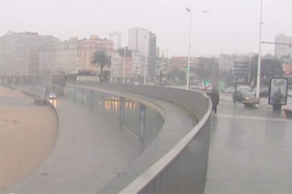 Tempestad “Ana” deja sin electricidad a 110,000 casas en Francia