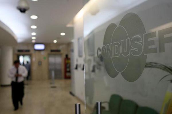 Reclamos por fraude alcanzarán récord este año, señala la Condusef