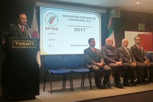 Reconocen a lo mejor del Tae Kwon Do poblano en 2017