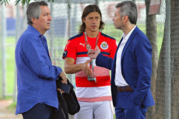 Jorge Vergara descarta salida de Almeyda a Independiente de Avellaneda