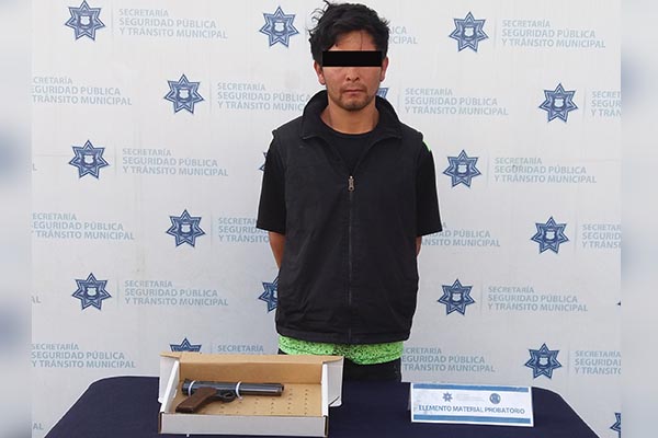 Aseguran a sujeto con un arma de fuego sin licencia