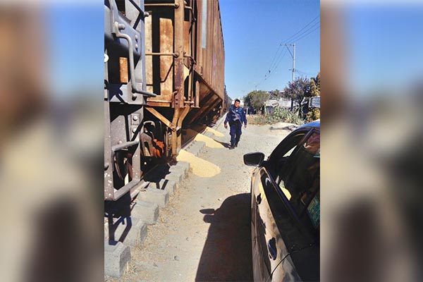 Policía Estatal frustra saqueo a tren en Xochimehuacán