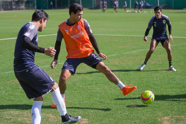Oswaldo Alanís será tomado en cuenta para jugar con Guadalajara