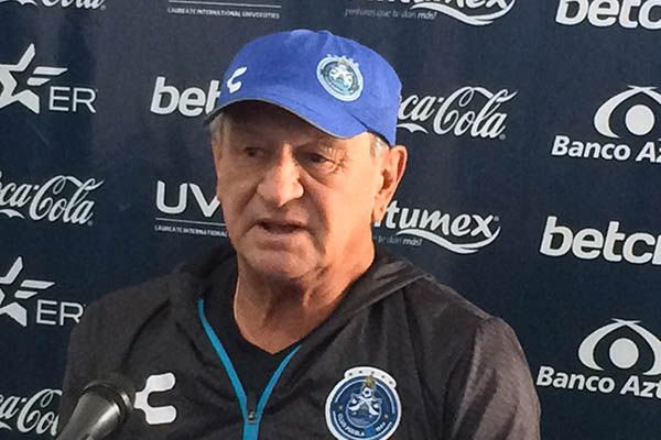 Nicolás Vikonis llegará a Puebla el jueves; peleará el puesto a Muñoz