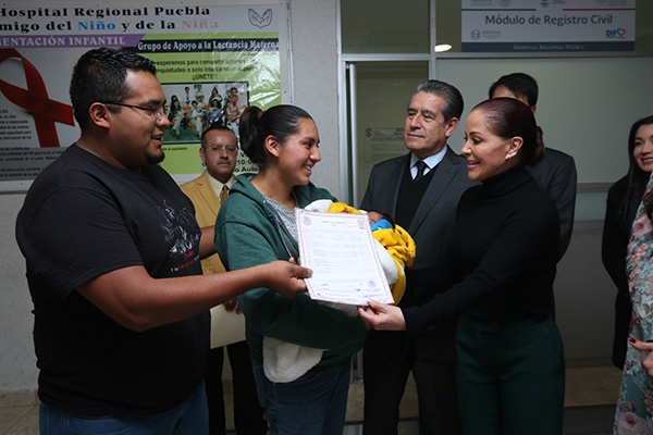 Dinorah López promueve y protege los derechos de la infancia
