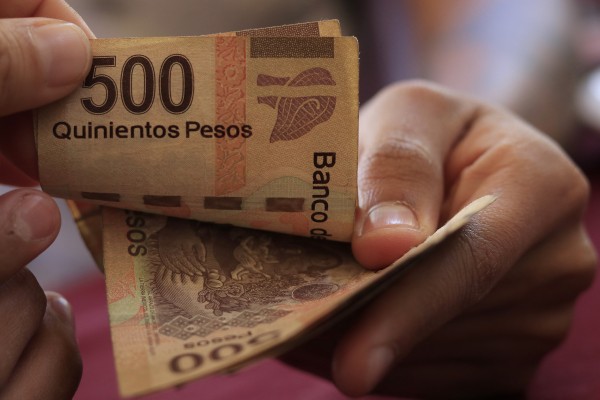 Exmodelo denunciada por fraude: vendió un auto que nunca entregó