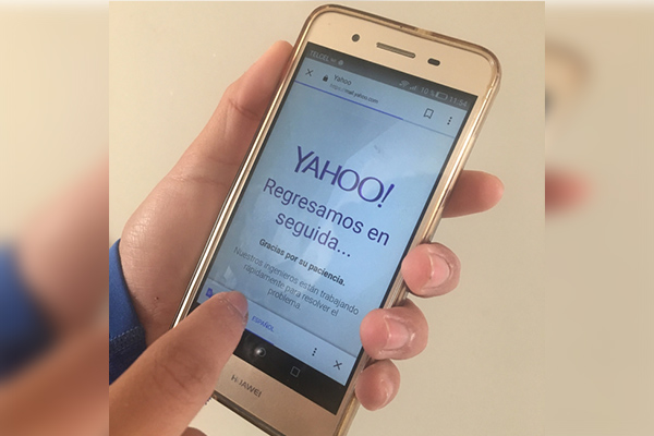 Se restablece de forma paulatina servicio del correo Yahoo!