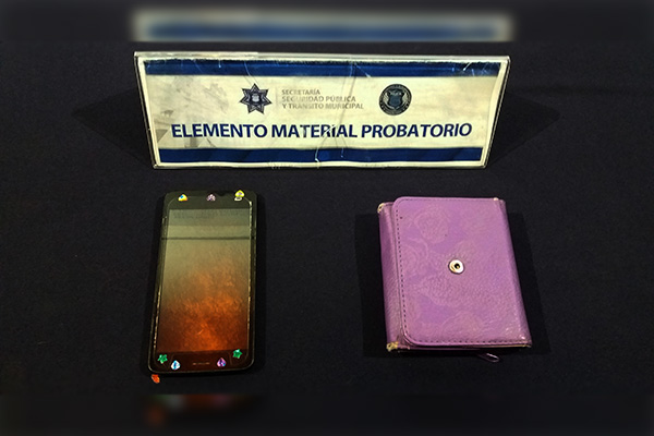 Detienen a menor de edad por robo a transeúnte en la colonia Tres Cruces