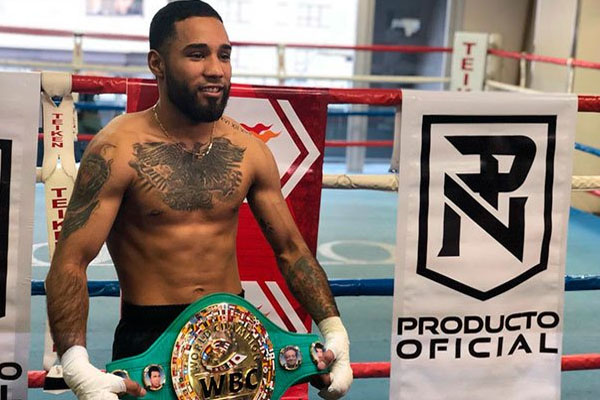 Boxeador mexicano Luis Nery pierde título en la báscula
