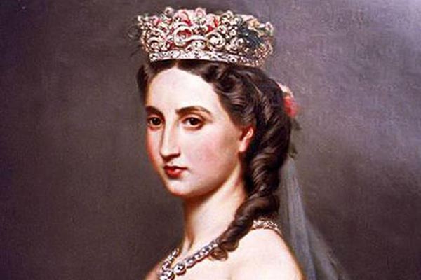 Subastarán en Texas lote de joyas de la emperatriz Carlota