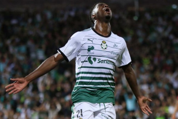 Djaniny Tavares estará fuera de 10 a 15 días por lesión