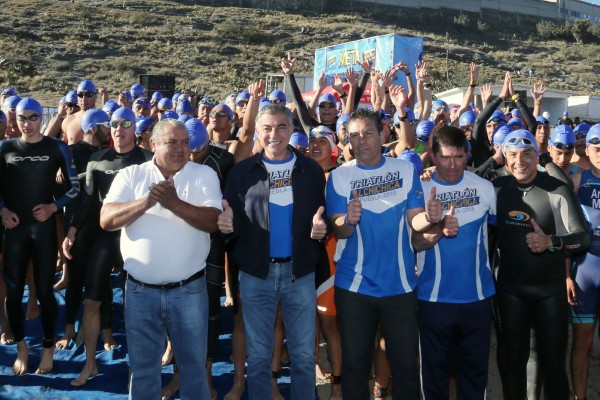 Inaugura Tony Gali el "Triatlón Alchichica 2018"