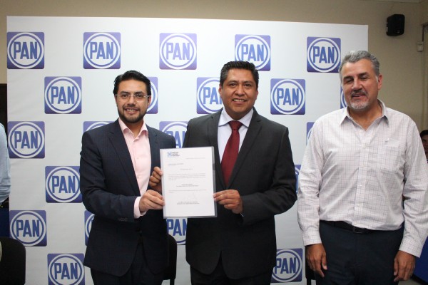 Miguel Angel Huepa, nuevo secretario general del PAN