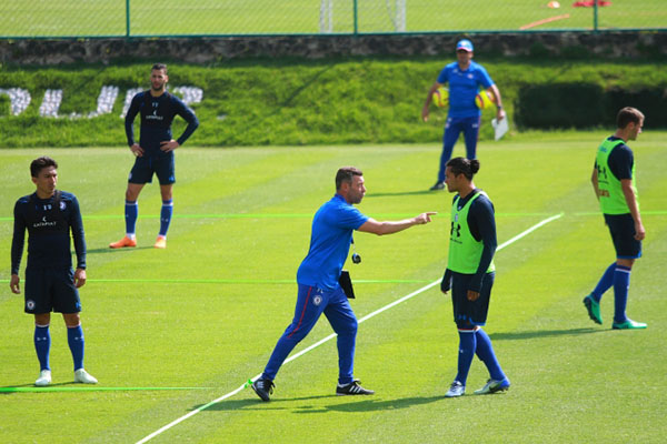 Cruz Azul con algunos cambios ante Lobos BUAP