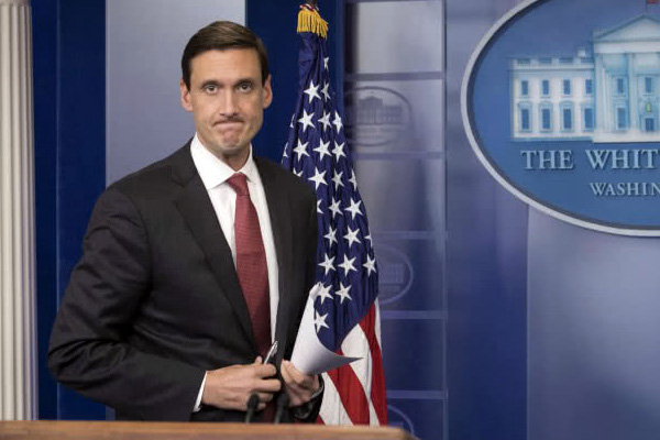 Renuncia asesor de Seguridad Nacional y Contraterrorismo de EU, Tom Bossert