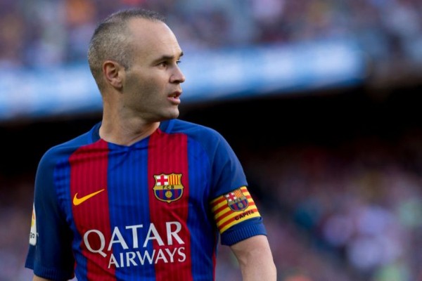 France Football pide perdón a Iniesta por no haberle entregado nunca el Balón de Oro