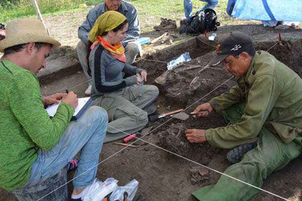 Descubren huellas aborígenes de hace más de 2,000 años en Cuba