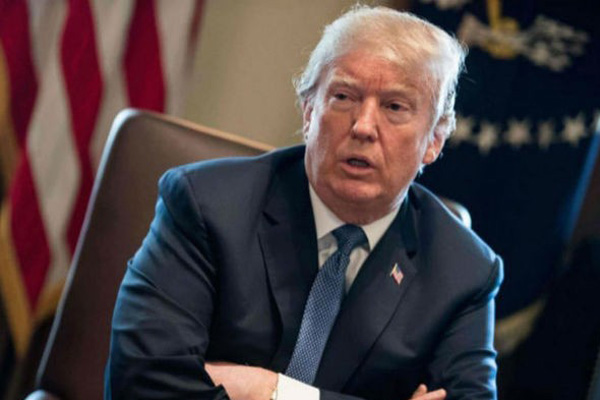 Trump preguntó a Merkel sobre cómo debía trabajar con Putin, según medios