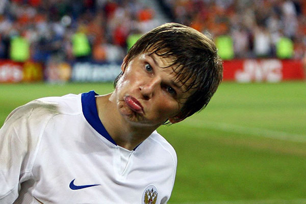 Rusia debe superar la fase de grupos en el Mundial 2018, dice Arshavin