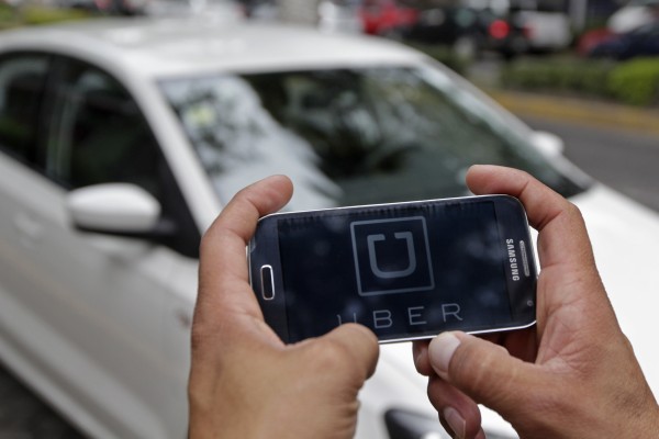 PGR y Uber fortalecerán seguridad en transporte privado